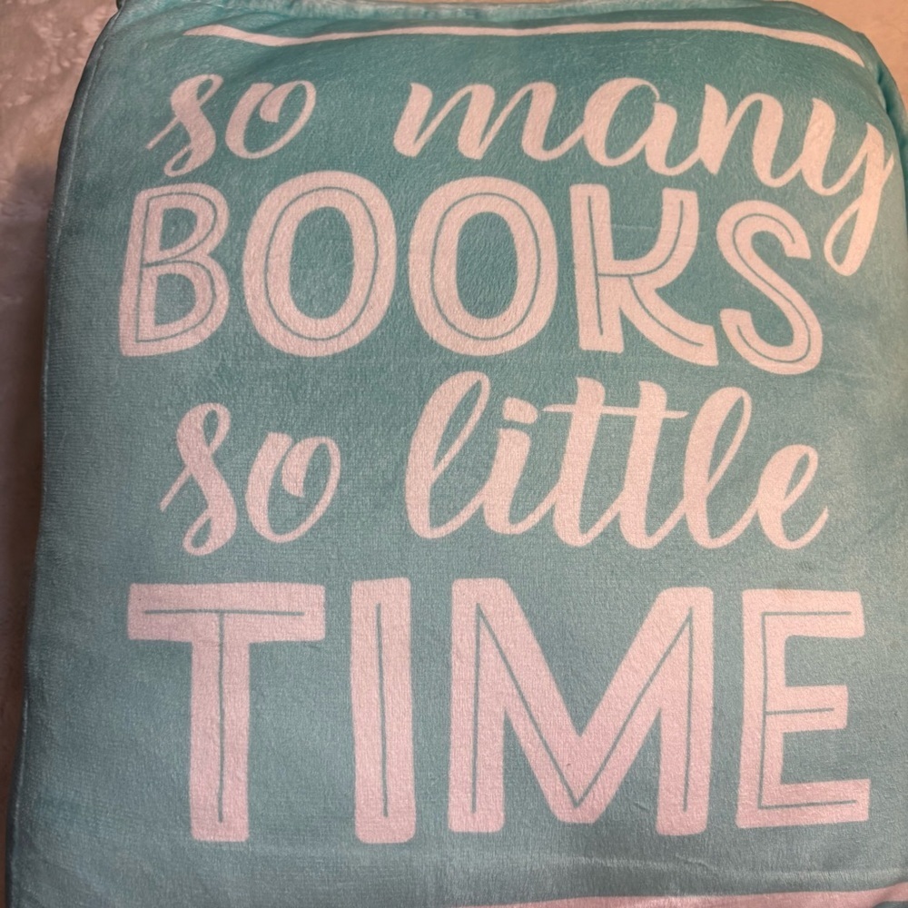 Throw Pillow Cozy Light Blue White Text So Many Books Reading Accent Pillow - Picture 3 of 9